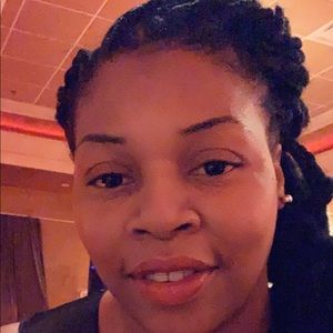 Meet your Posher, Tiasha